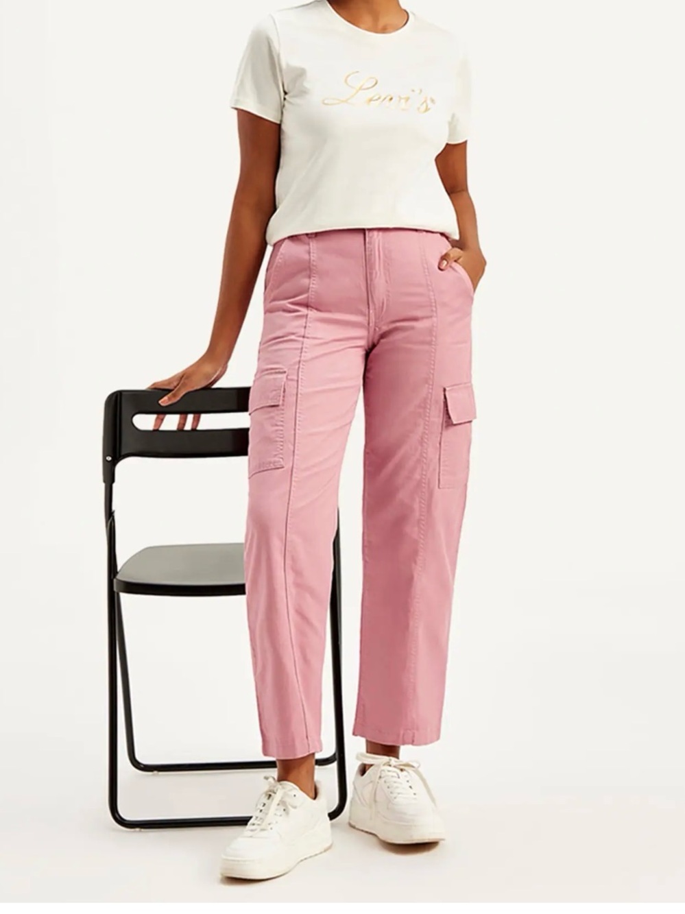 Levi's Dusty Pink Cargo Cropped Women's Pants